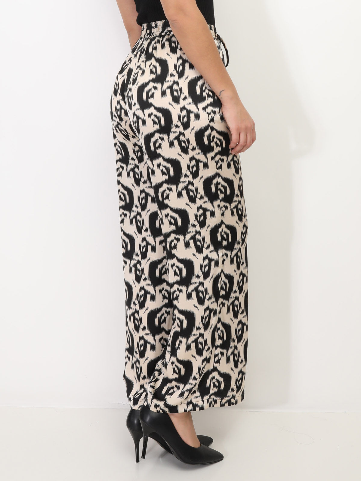 Pantalon satiné à motif abstrait- Noir