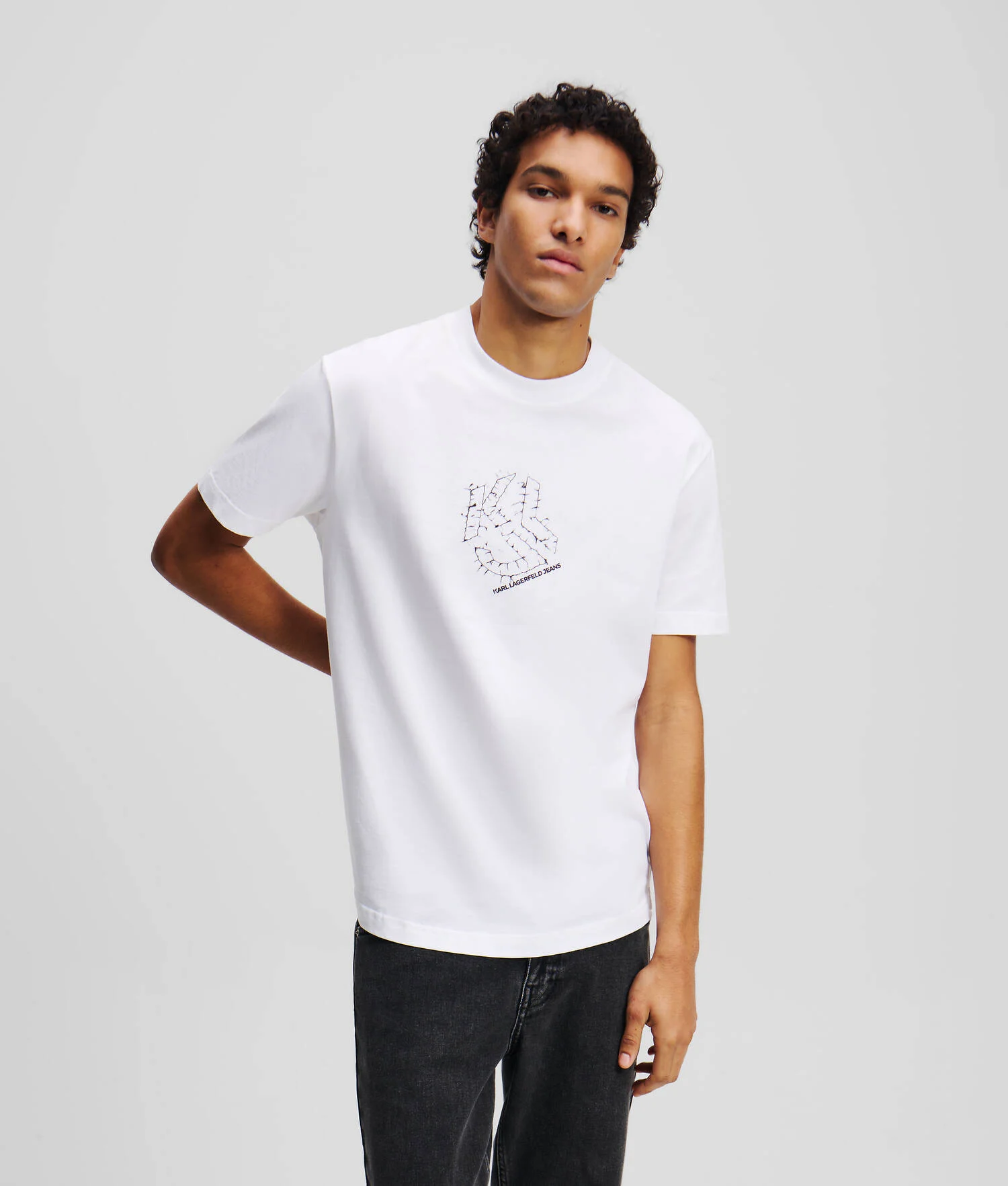 T-SHIRT À OURLET ARRONDI ET MONOGRAMME SHIBORI - Blanc