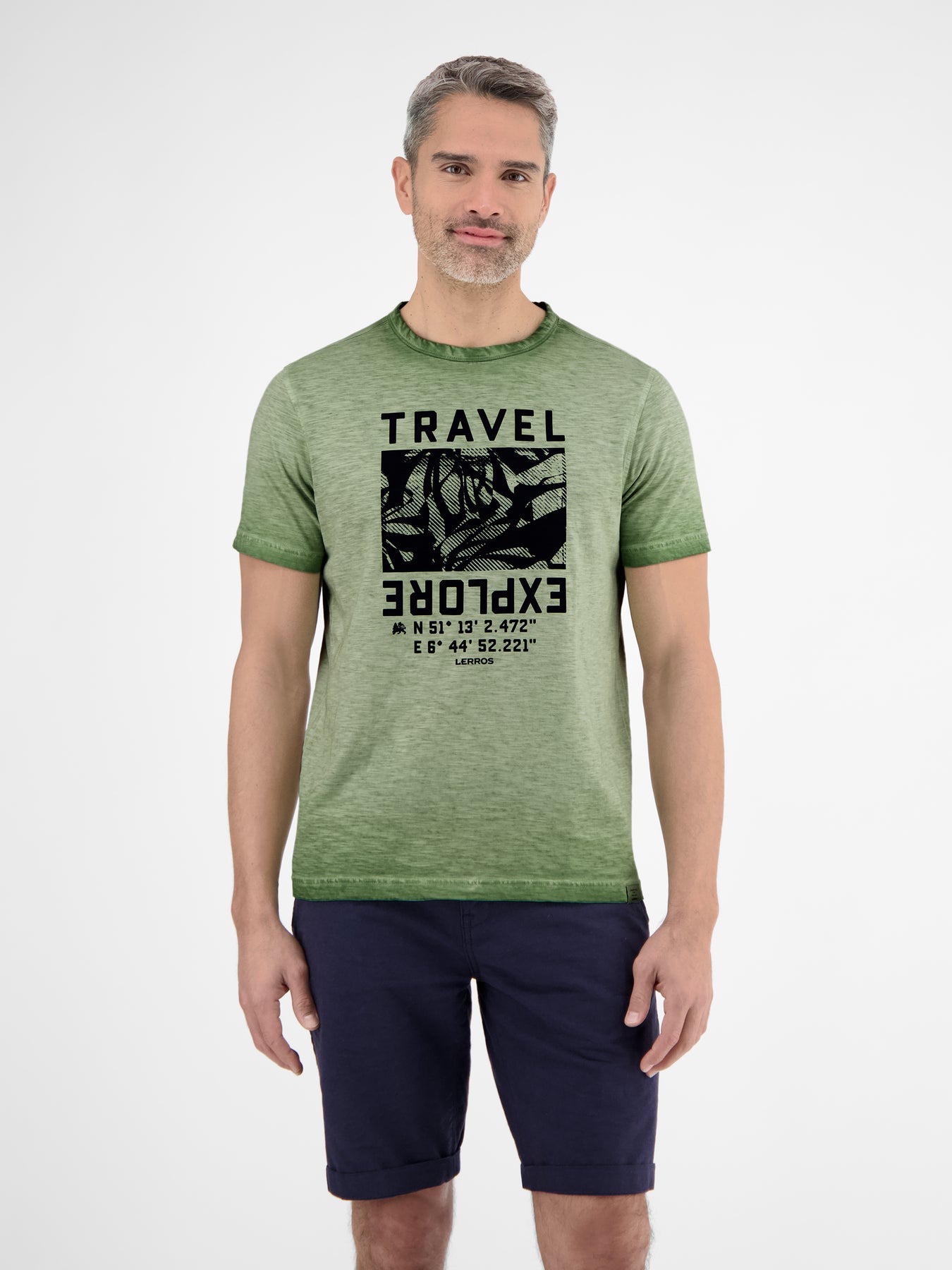 Modisches Herren T-Shirt mit Brustprint