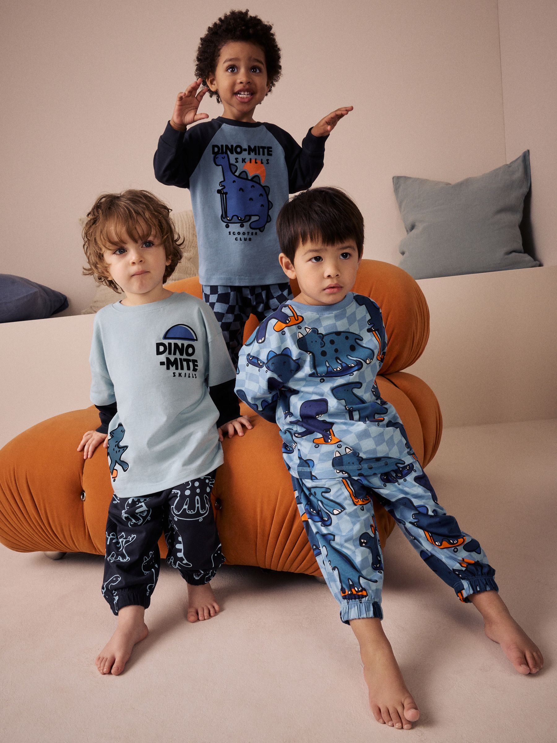 Oranje/marineblauwe met dinosaurusprint - Verpakking van 3 oversized pyjama's 3 (9mnd -10jr)