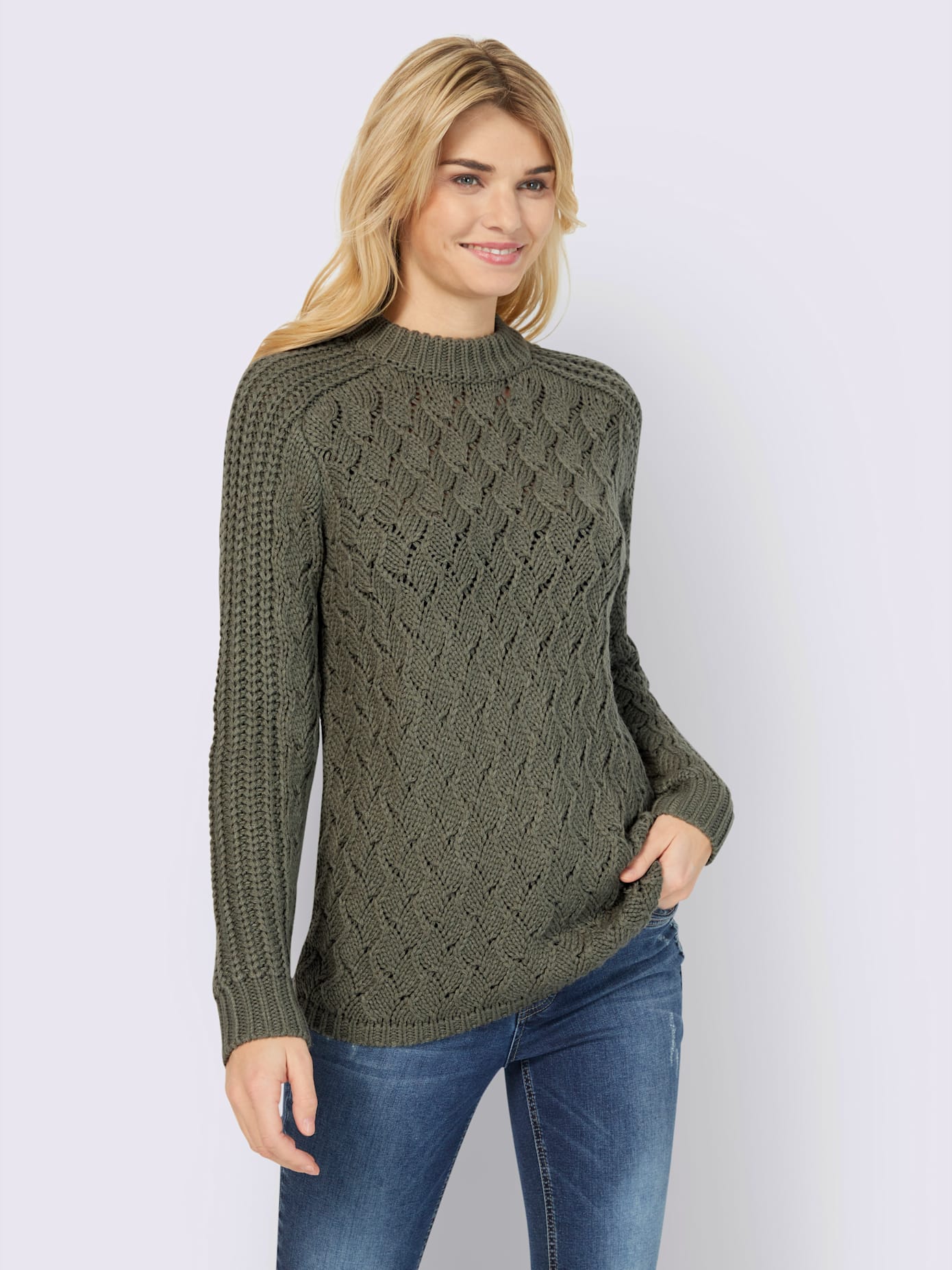 Pull superbe motif tricoté