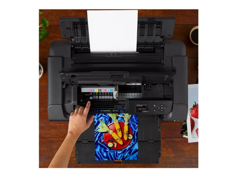 Canon PIXMA PRO-200 - Printer - farve - blækprinter - A3 Plus op til 1.5 min./side (farve) - kapacitet: 100 ark - LAN, Wi-Fi(n), USB 2.0