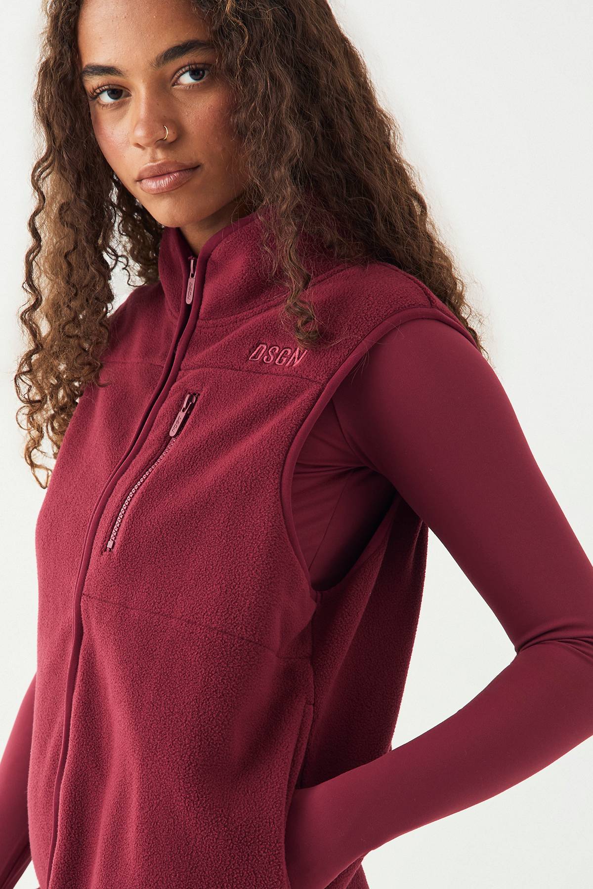 Gilet DSGN Studio Sport en Polaire avec Détails de Poches