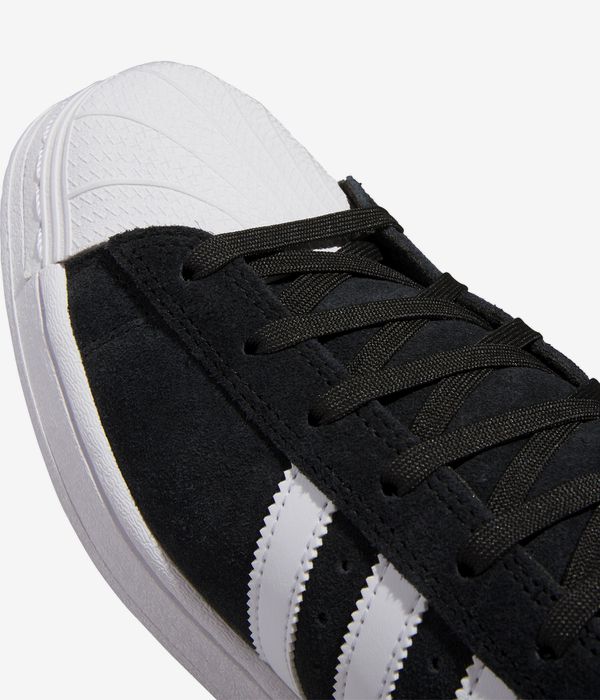 adidas Skateboarding Pro Model ADV Schuh (core black white white gold)