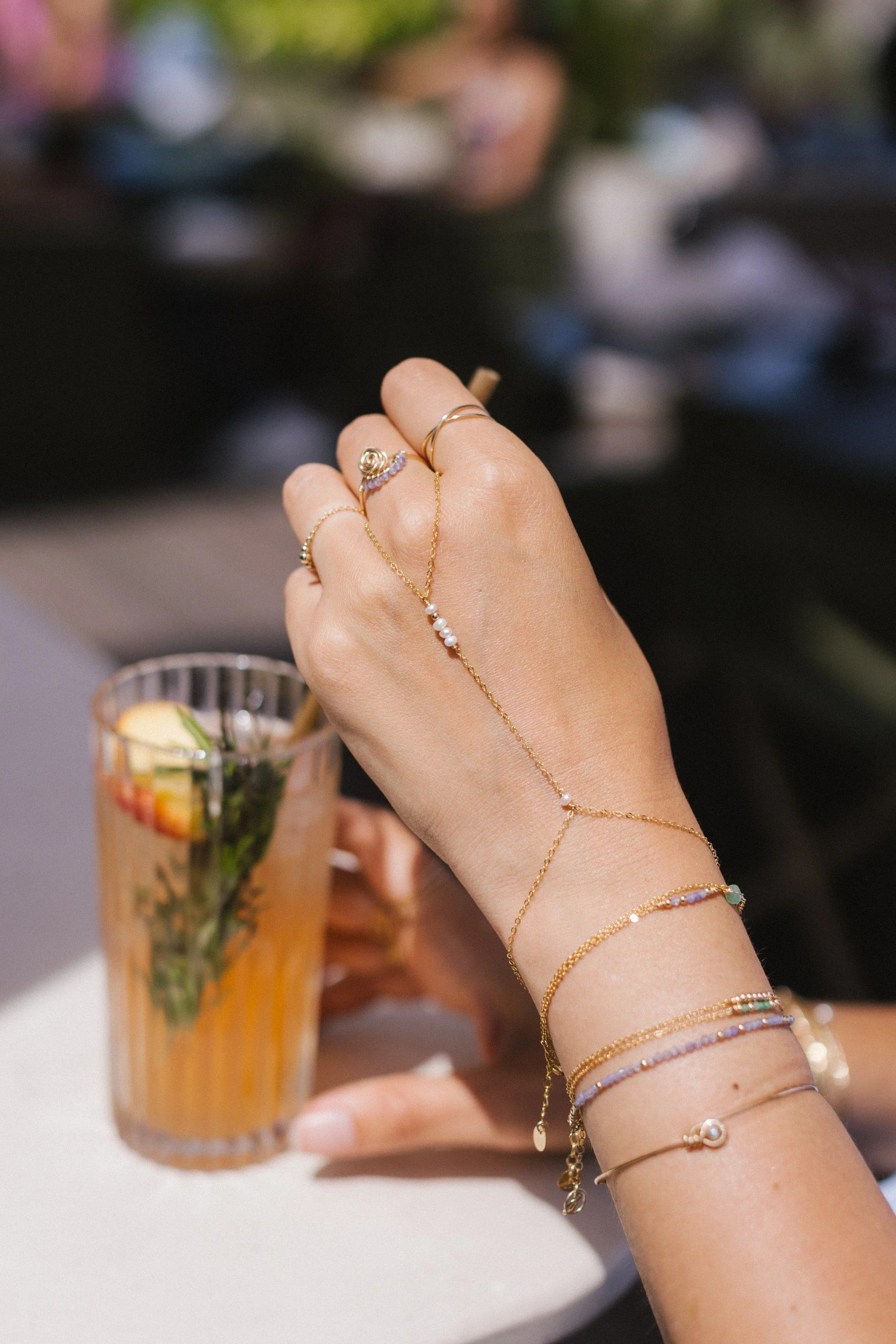 Bijou de main théa perles | Blanc