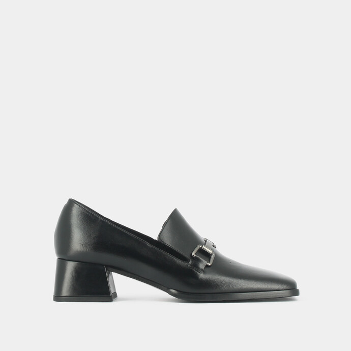 Mocassins à petits talons et mors  en cuir noir