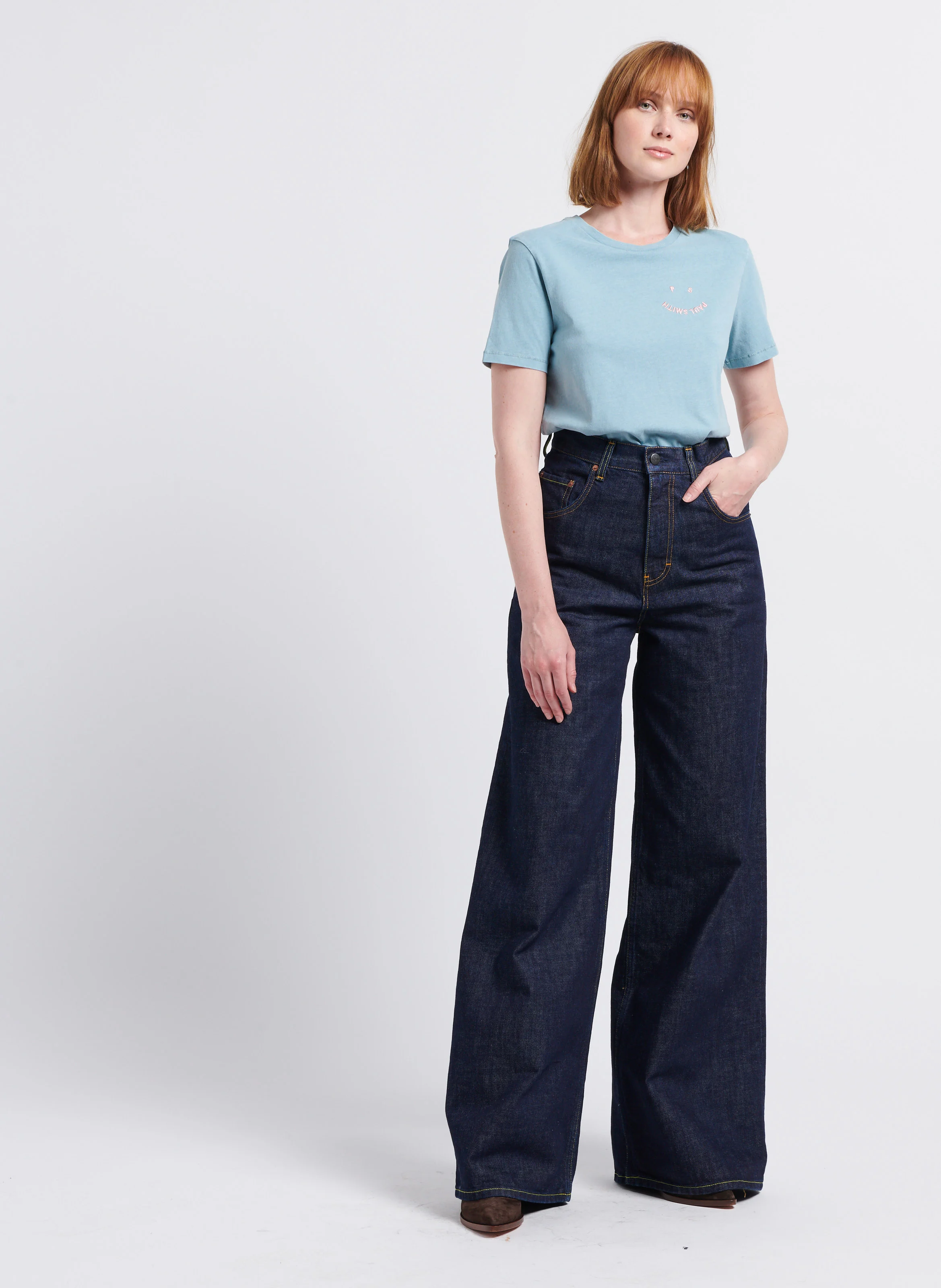 Tee-shirt col rond brodé en coton BIO | Bleu