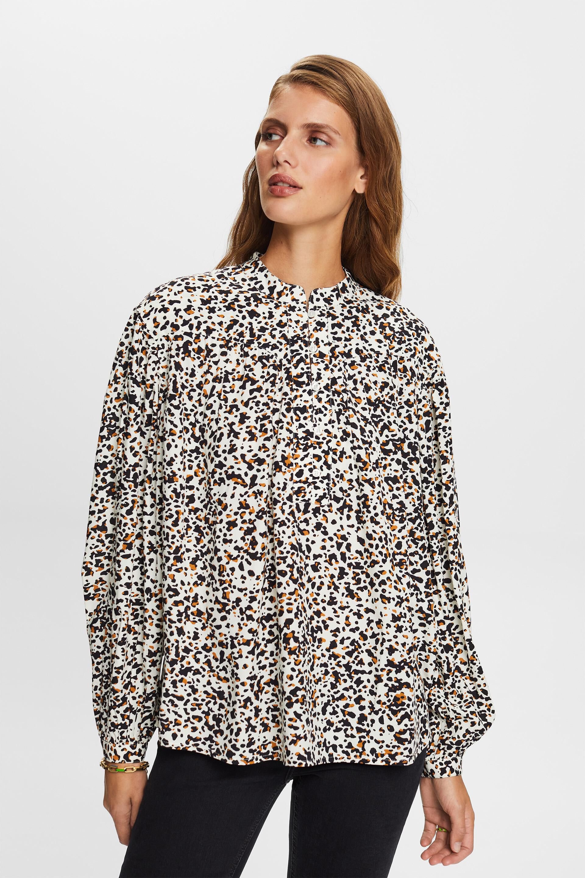 Blouses woven