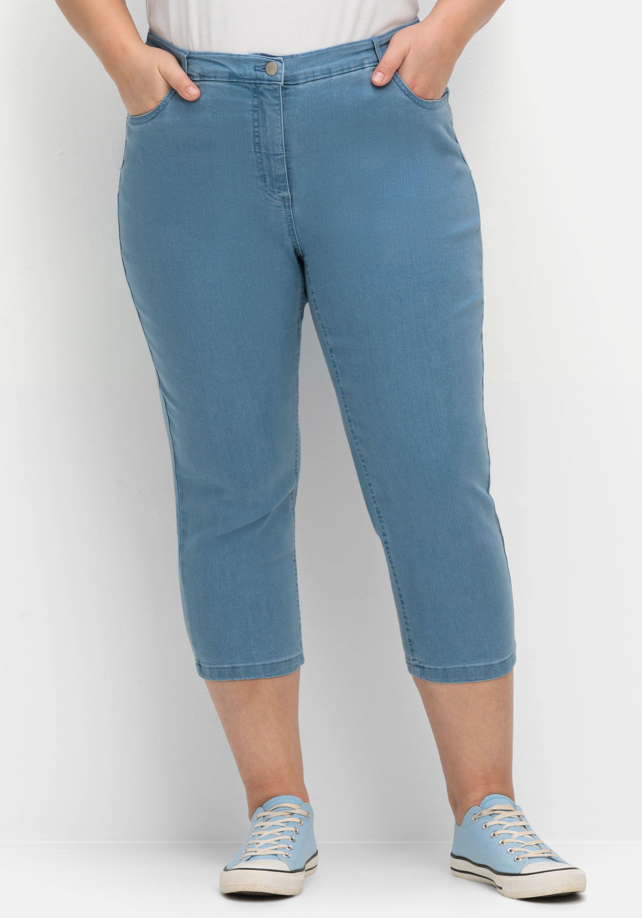 3/4-Jeans mit Zierschnürung hinten am Saum