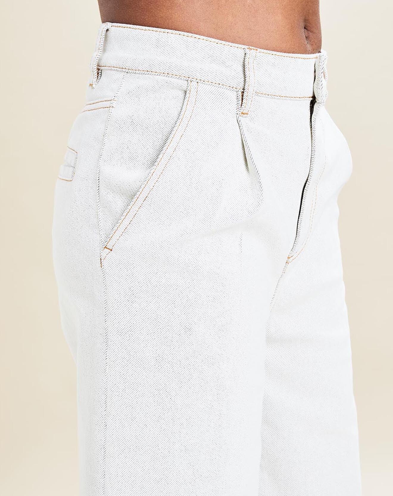Chloé Stora Jean Russel écru