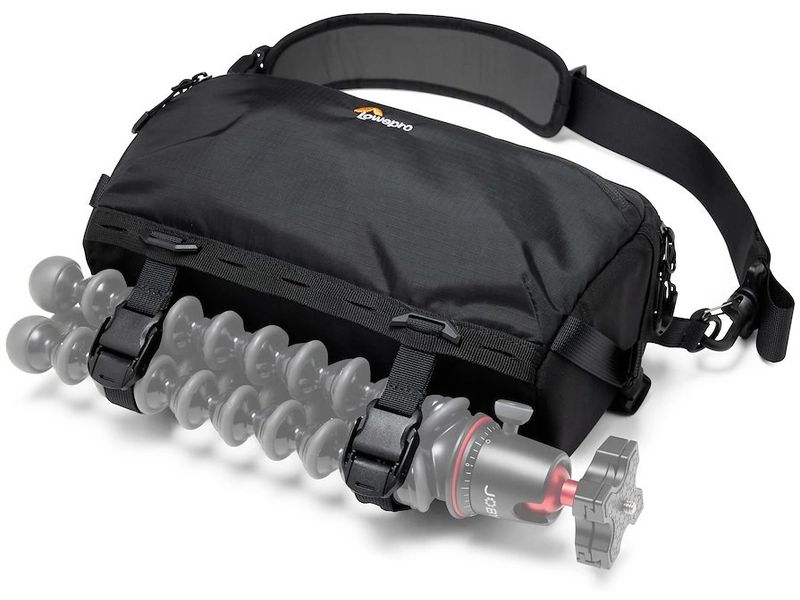 Lowepro Kamera-Tasche ProTactic Lite SLX 120 AW III Robuste, kompakte Umhänge-/Schultertasche für spiegellose Vollformatkamera mit 70-200 mm F/2.8 Objektiv
