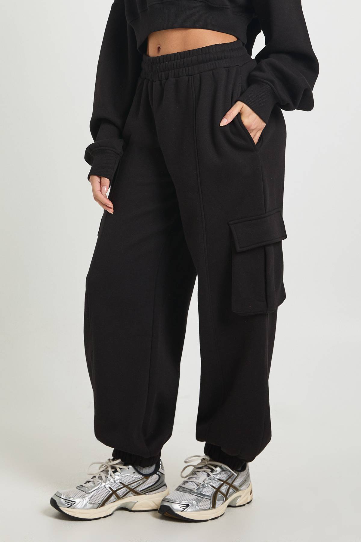 boohoo Ensemble de Jogging Cargo avec Sweatshirt Oversize