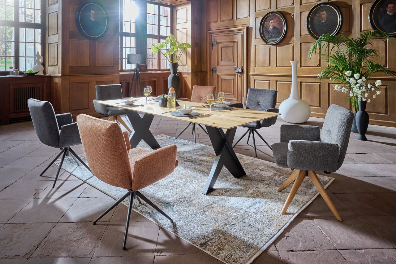 Dieter Knoll Esstisch COCOON