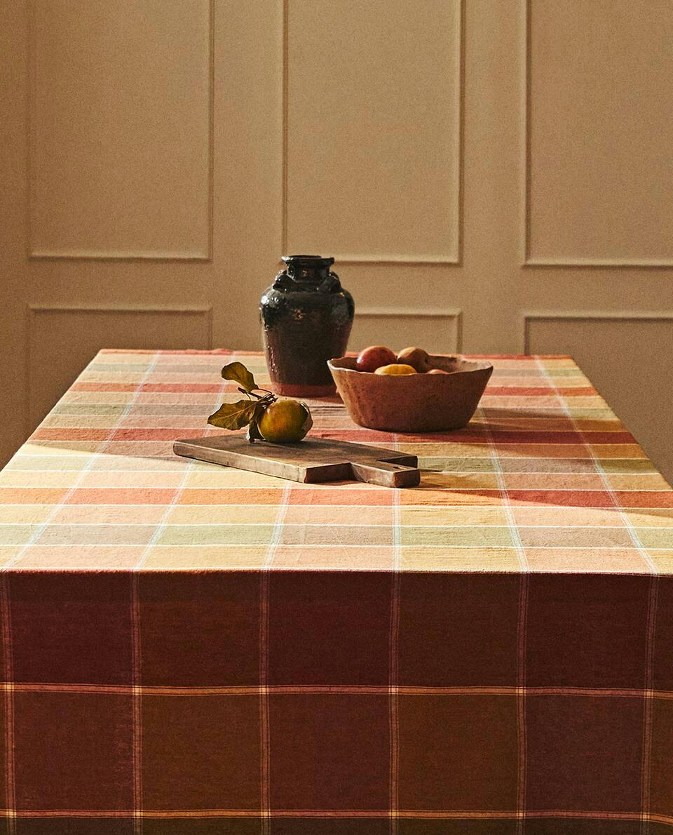 TOALHA DE MESA DE LINHO XADREZ