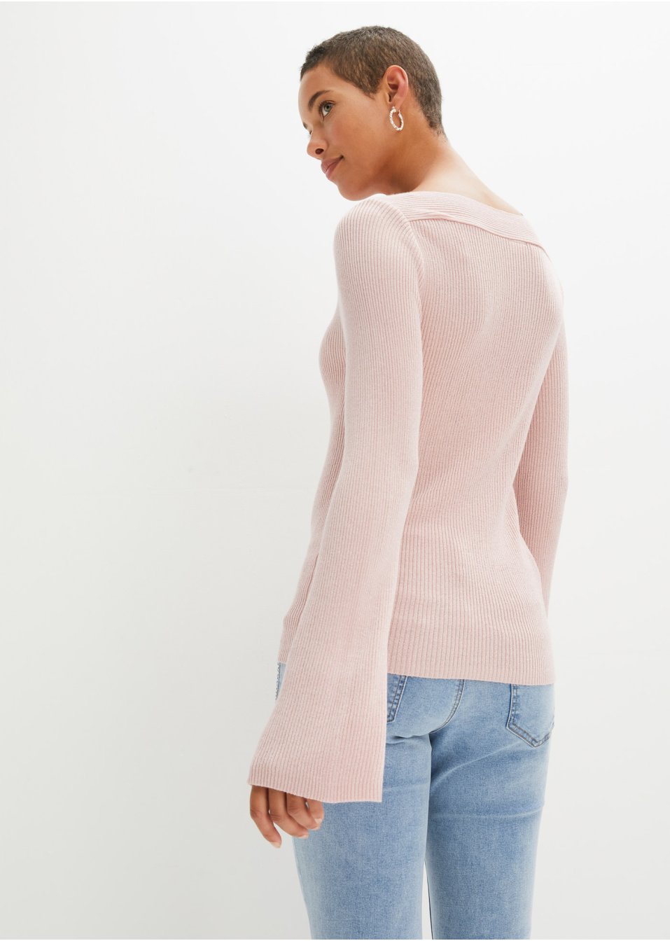 Pull à effet brillant