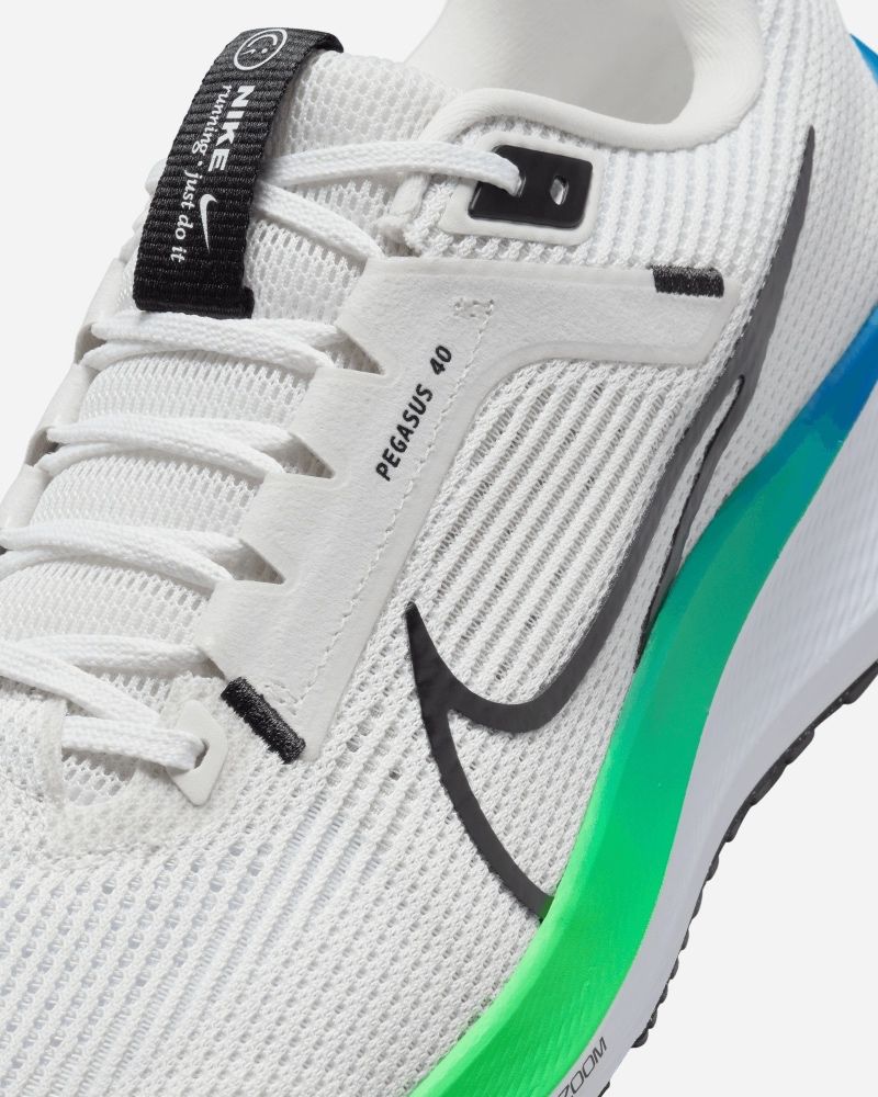Chaussures de running Nike Pegasus 40 Blanc & Vert pour homme