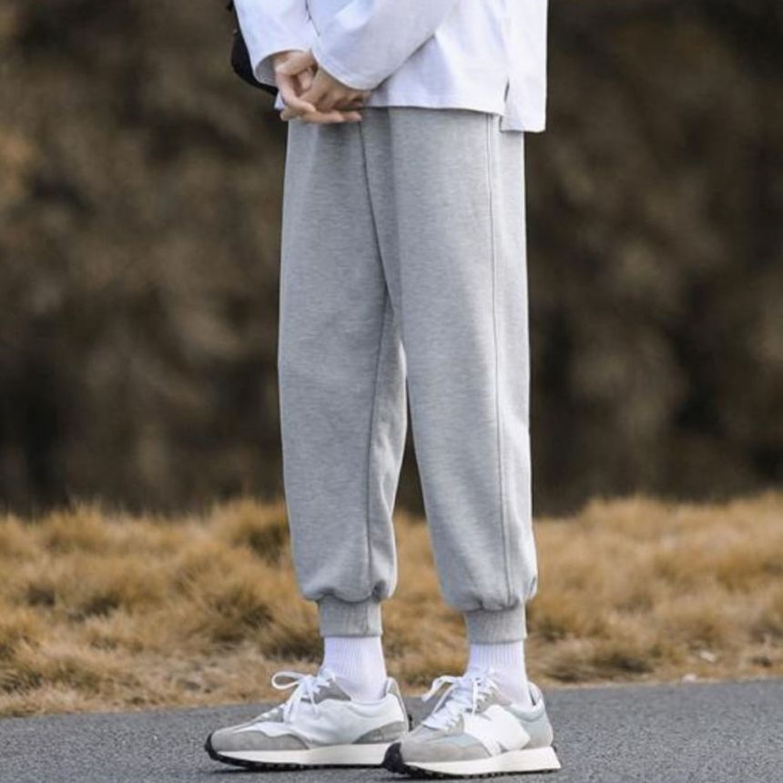 Sinlarity - Halfhoge effen cropped harem-joggingbroek