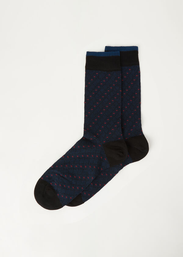 Meias curtas masculinas com estampa de losangos em jacquard.