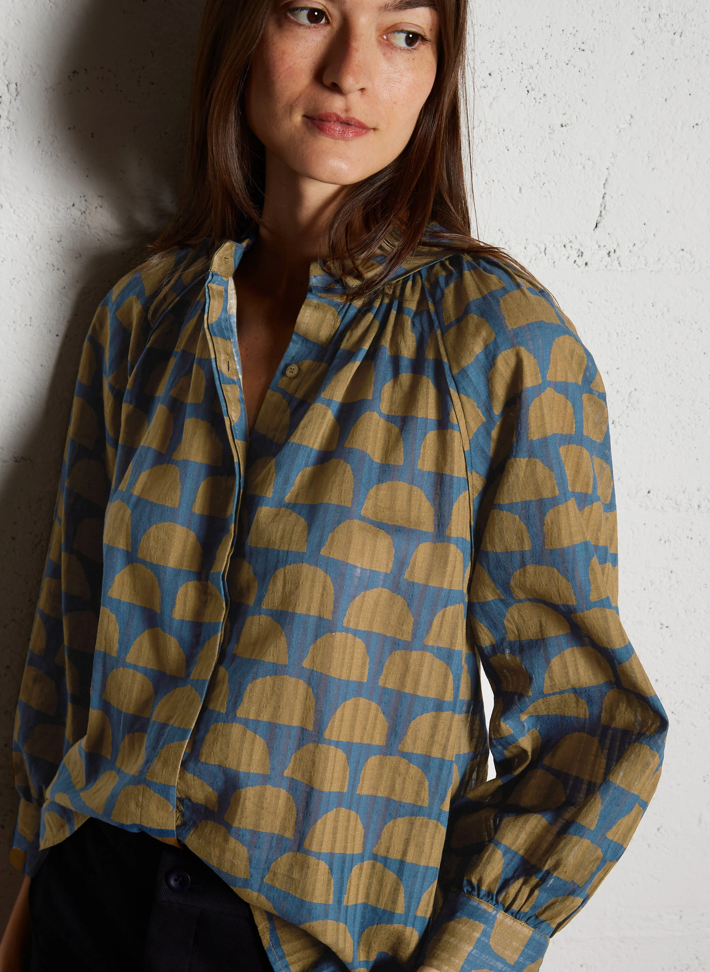Blouse col rond en coton| Kaki