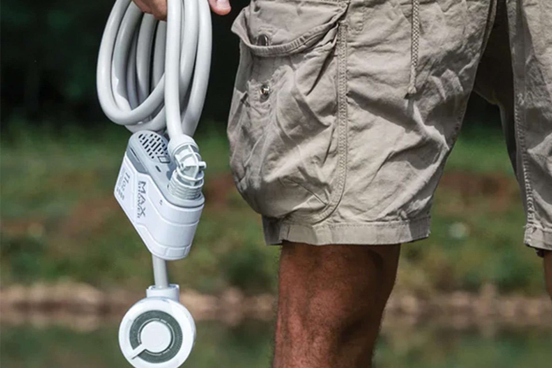 Flextail Max Shower campingdouche met douchekop