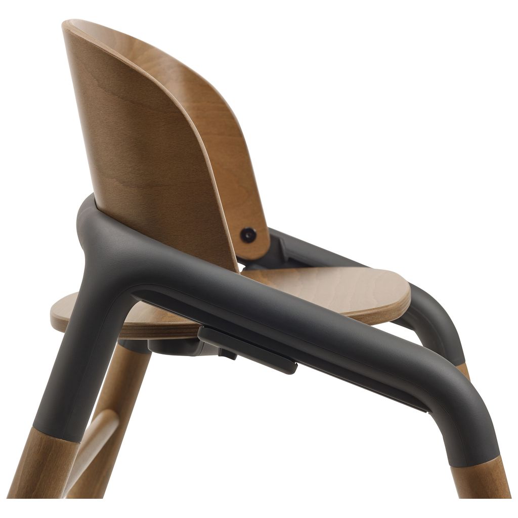 bugaboobugaboo   Giraffe Hochstuhl mit Neugeborenenset warm wood/grey