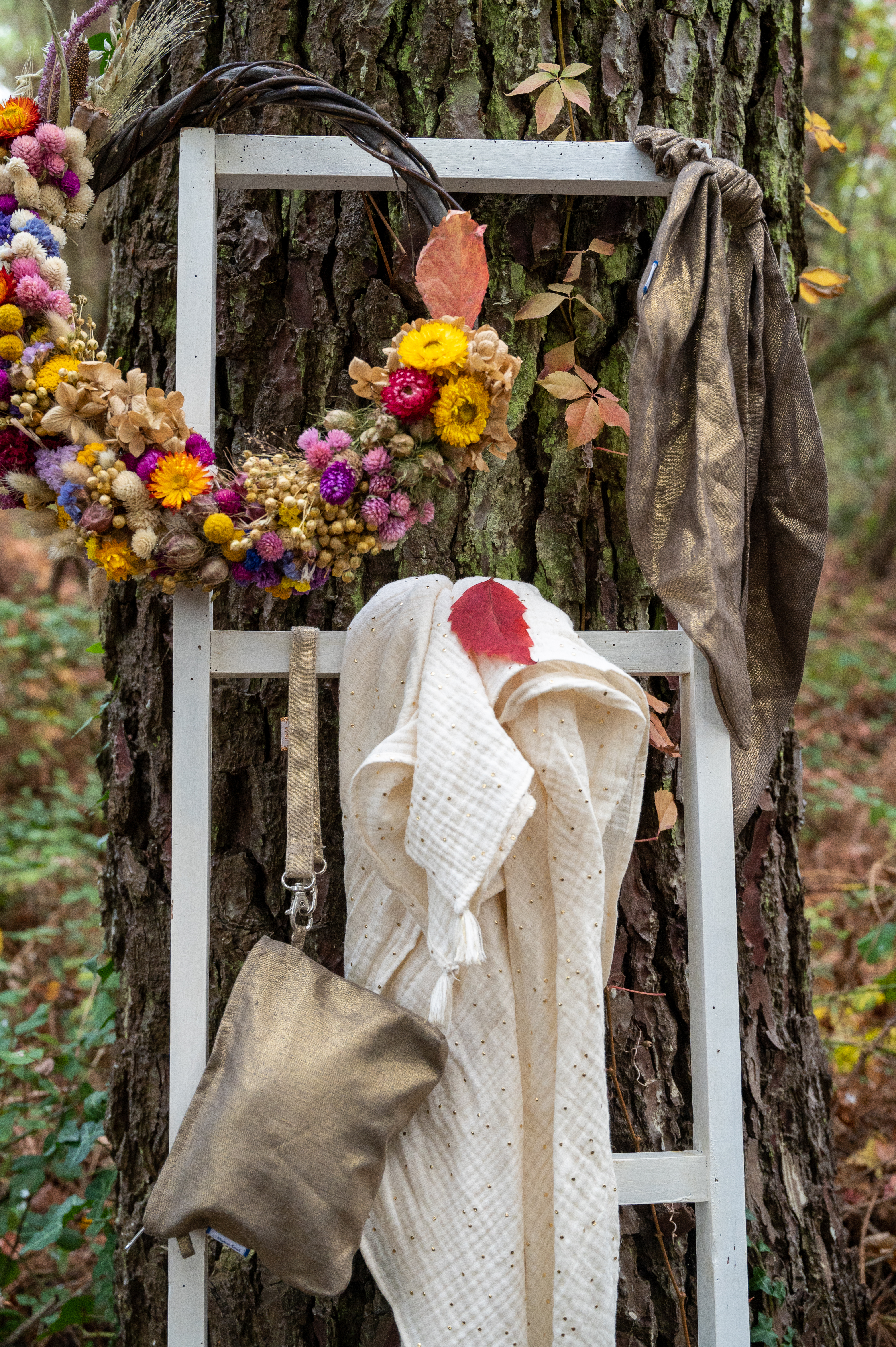 Foulard Pompon Gaze Pois Or Écru