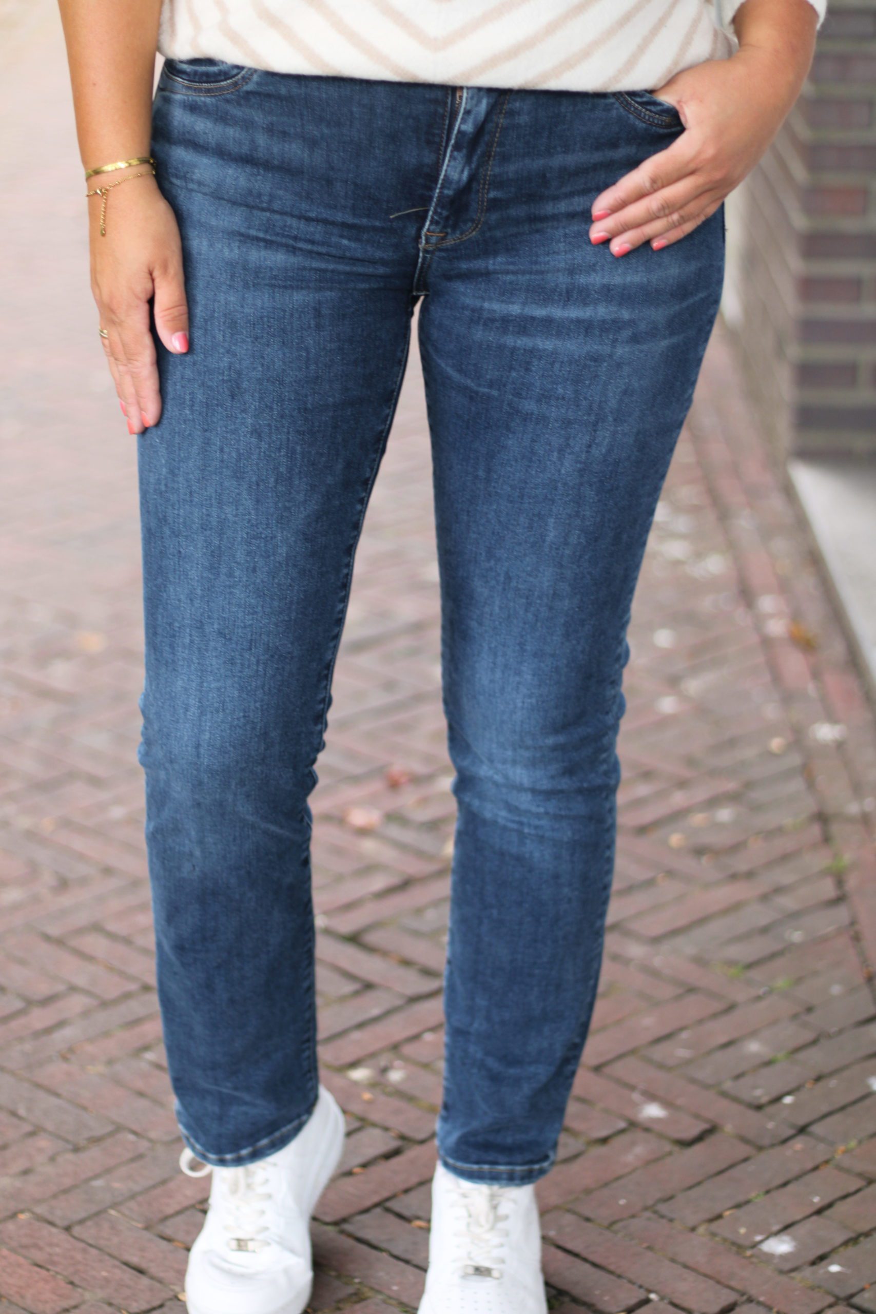 COJ Denim - Hannah Straight Fit - True Blue