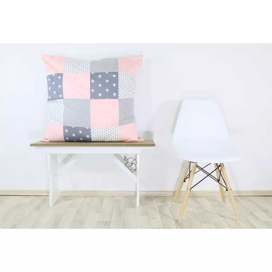 Ullenboom Patchwork Kissenbezug 80 x 80 cm Rosa Grau
