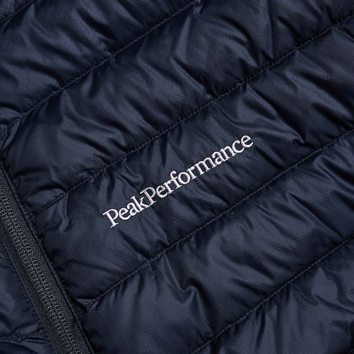 Peak Performance Frost Down Hood Dunjakke Dame