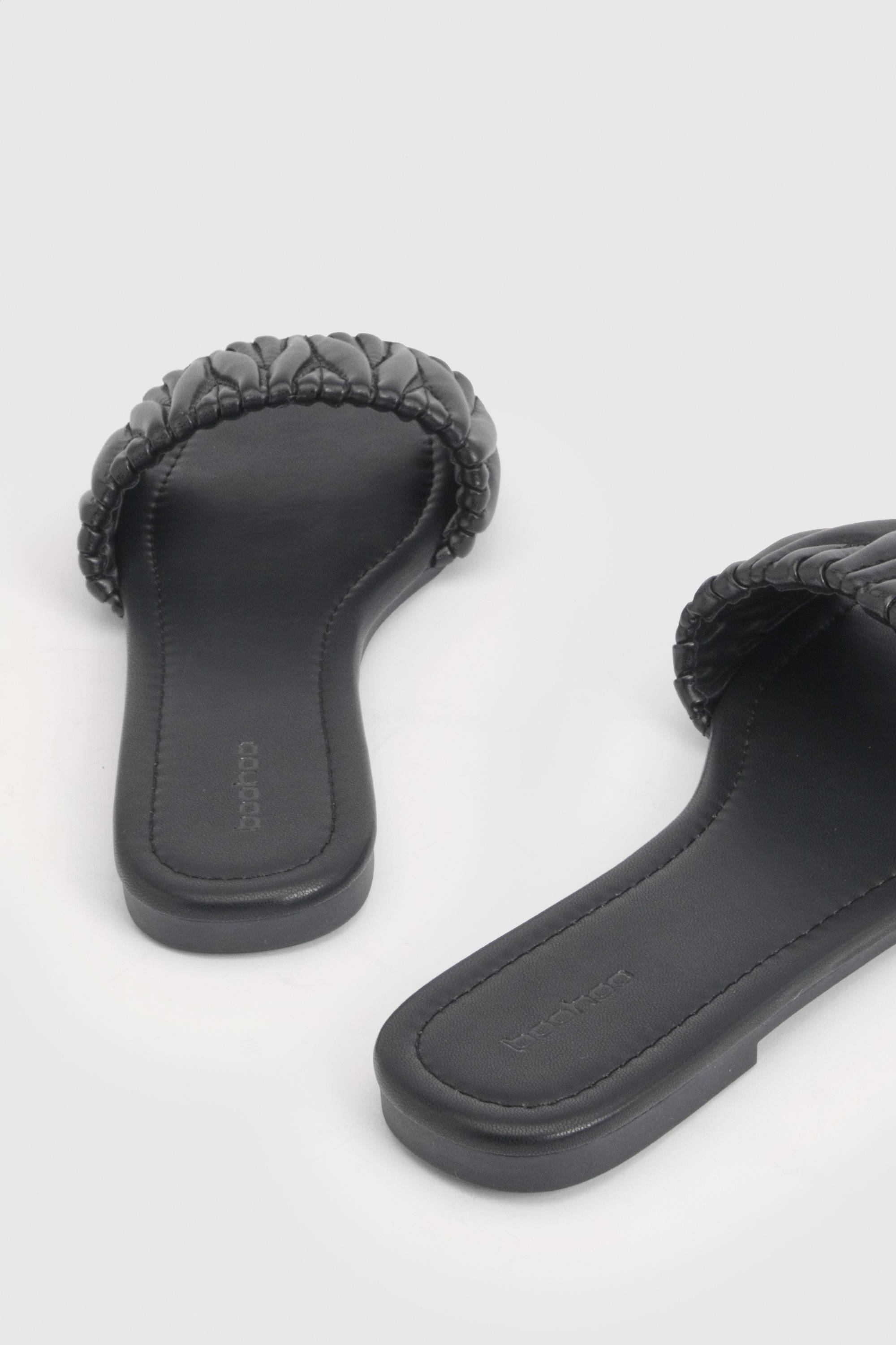 boohoo Mules À Bout Carré Matelassées Avec Détails Texturés