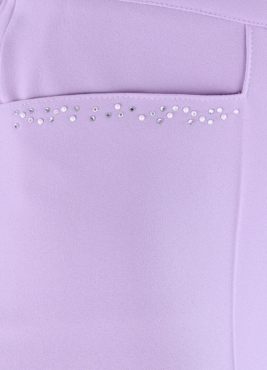 Hose mit funkelndem Perlen- und Glitzersteinchenbesatz