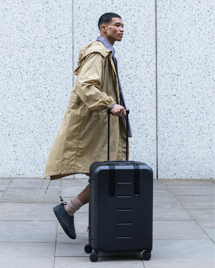 Db Ramverk Check-in Luggage 70L