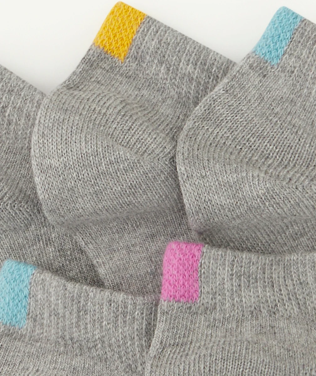 DIMLOT DE 5 PAIRES DE SOCQUETTES GRIS CLAIR