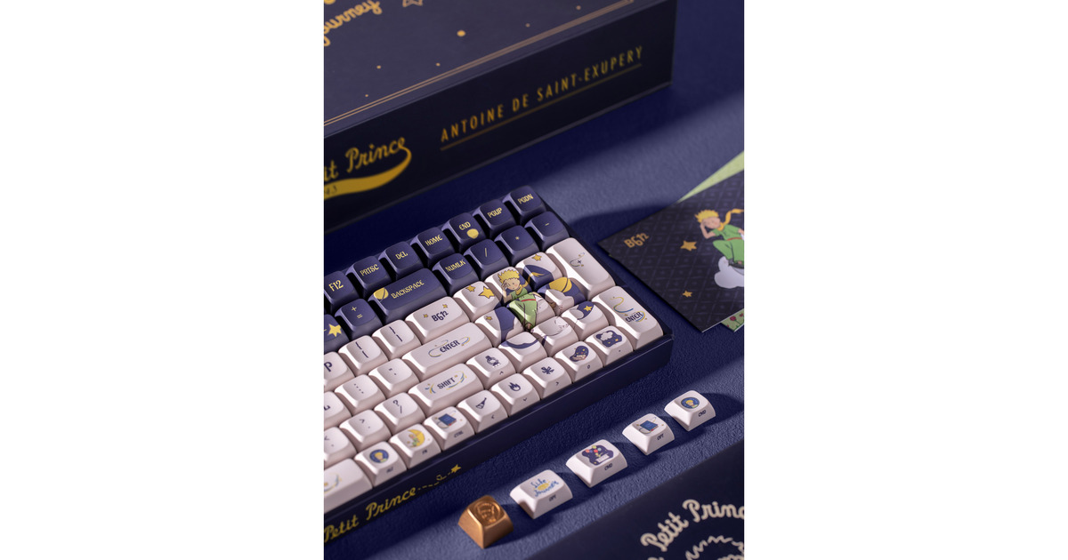 IqunixF97 Starry Tryst, gaming toetsenbord  (Donkerblauw/wit, US lay-out, IQUNIX Silent Rose, RGB leds, 96%, Hot-swappable, PBT, 2.4GHz | Bluetooth 5.1 | USB-C)
