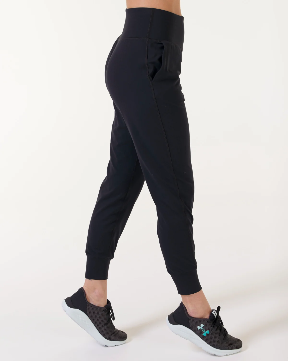 UA Meridian Joggers Pants