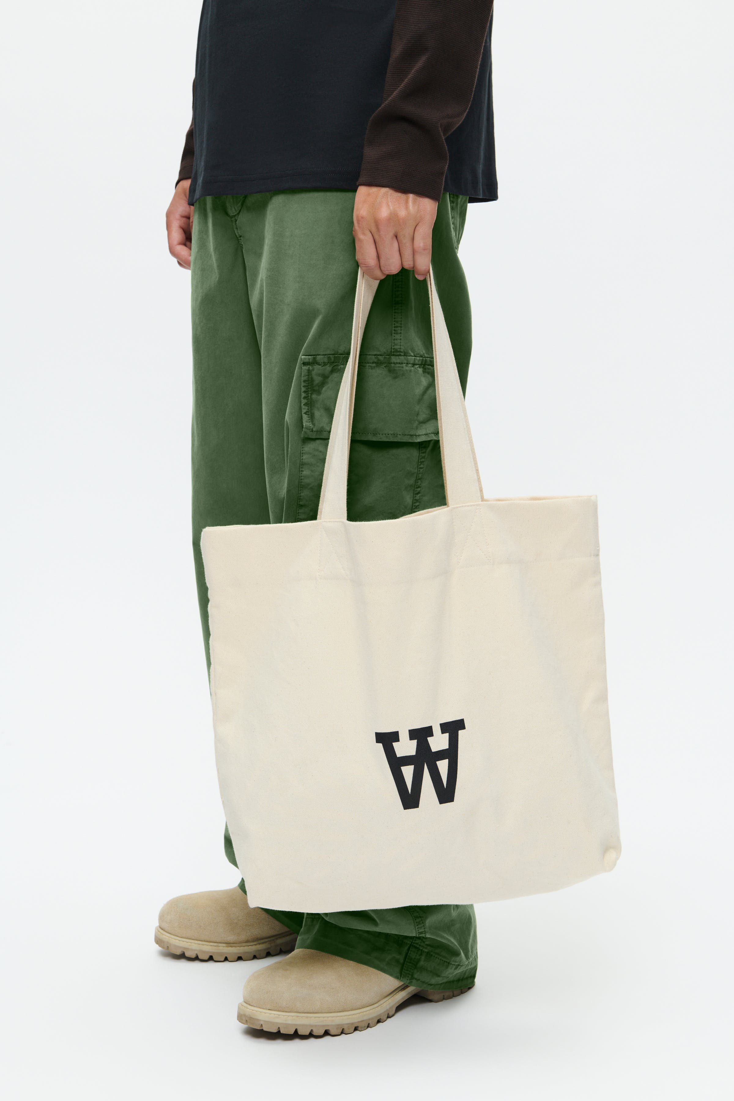 DOUBLE A BY W.W. MEN WWConner Tas