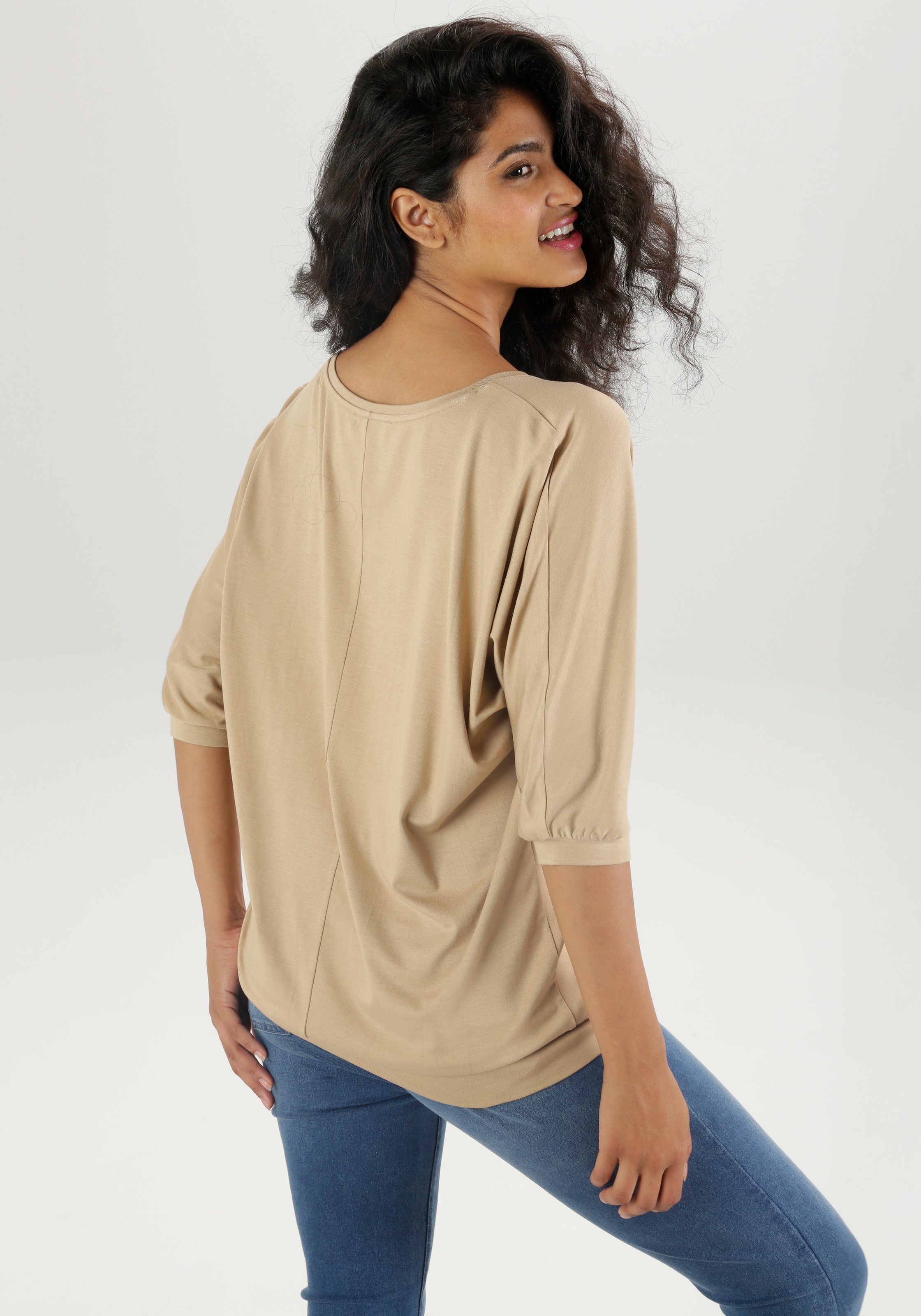 Aniston SELECTED Fledermausshirt , mit goldfarbenem Folienprint