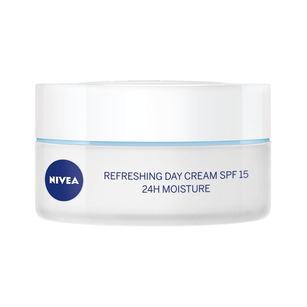 Nivea Refreshing Day Cream SPF15 - 50 ml.
