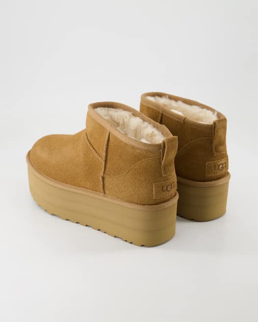 UGG Classic Ultra Mini Platform Winterschuhe