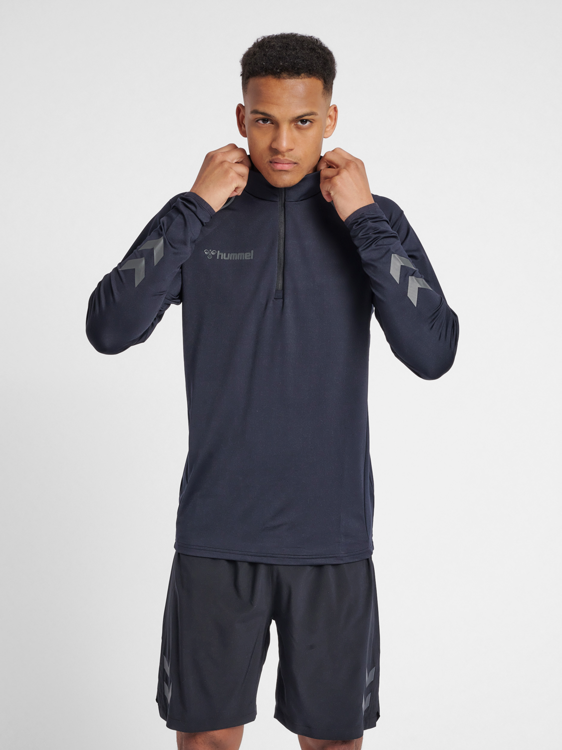 hmlAUTHENTIC PRO HALF ZIP SWEAT