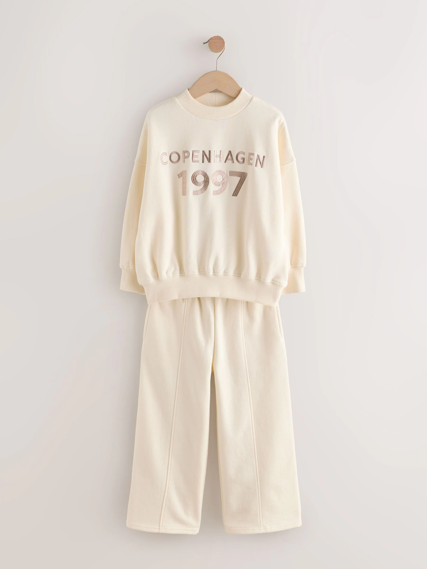 Ecru met slogan - Set van sweatshirt en joggingbroek met wijde pijpen (3-16jr)