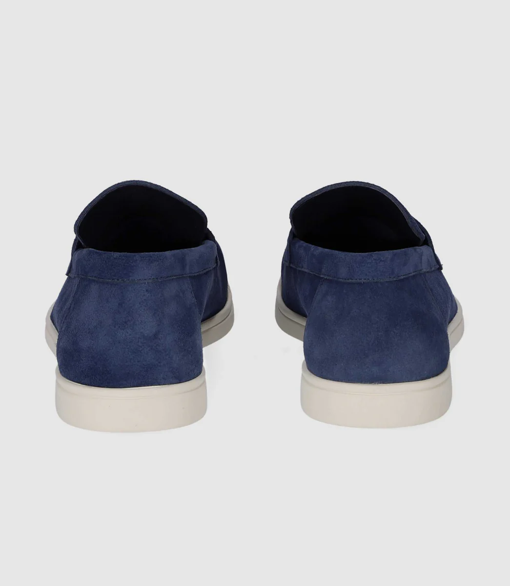 Mocassin en cuir bleu 