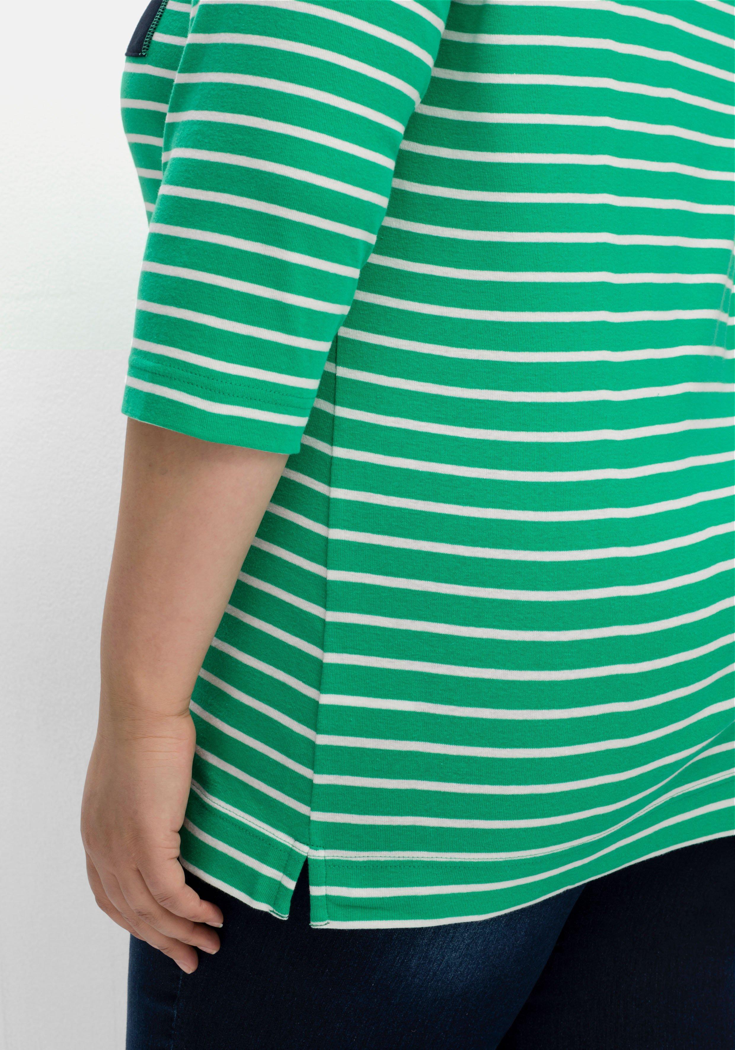 Ringelshirt mit kontrastfarbener Brusttasche