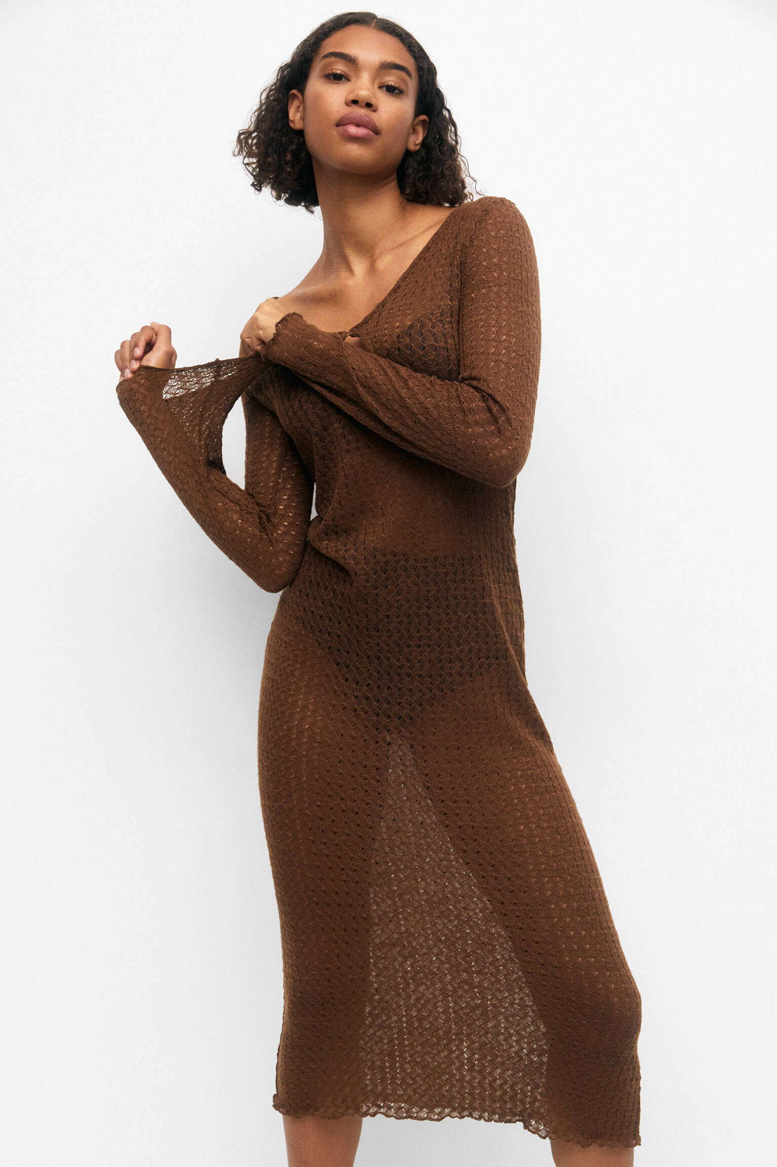 VESTIDO LONGO DE TRICÔ MARROM - MARROM