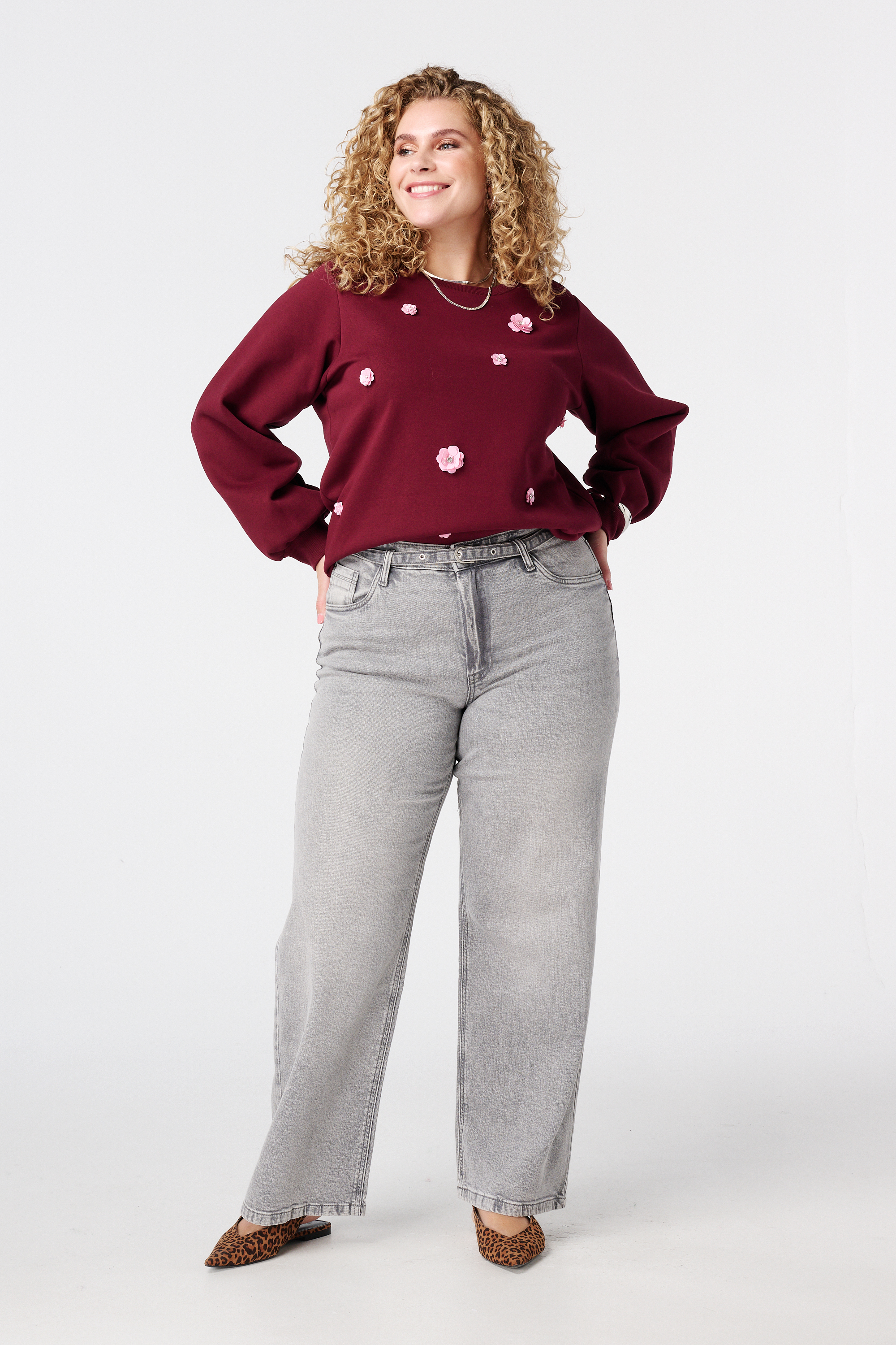 Sweater met 3D bloemen Bordeaux