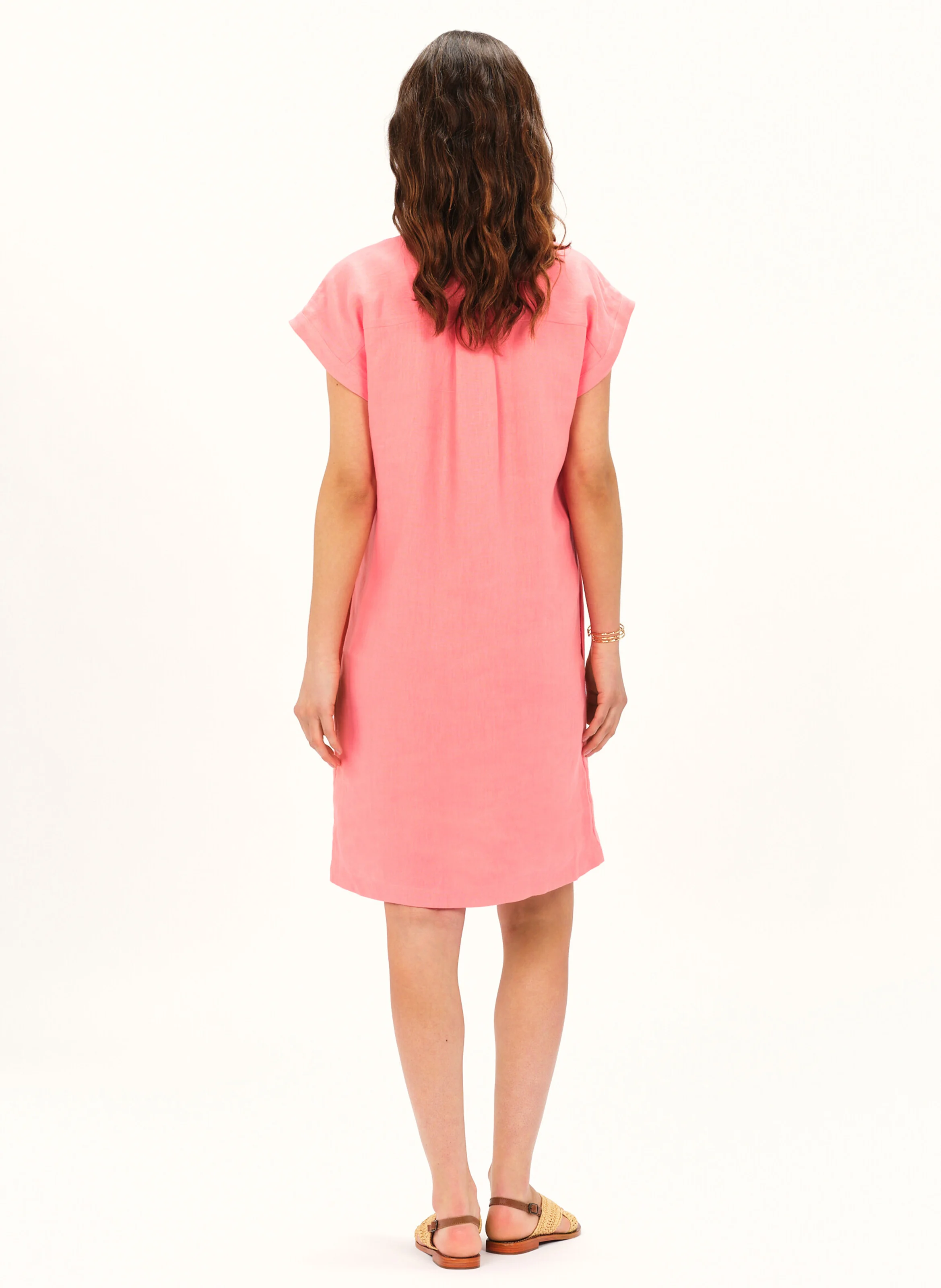 MIRABELLE - Robe courte droite encolure V en lin | Rose