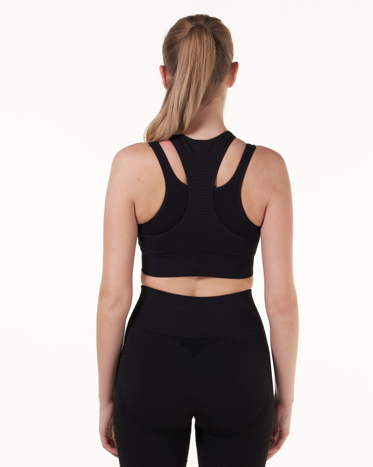 LEVITY Solar Cut Out Seamless Bra Black