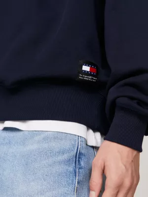 Moletom cropped estilo universitário