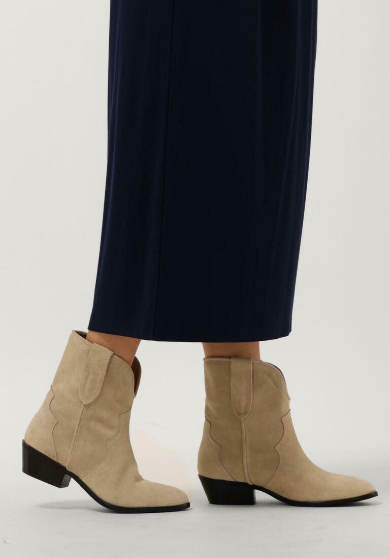 NOTRE-V beige notre-v enkellaarsjes 06 51
