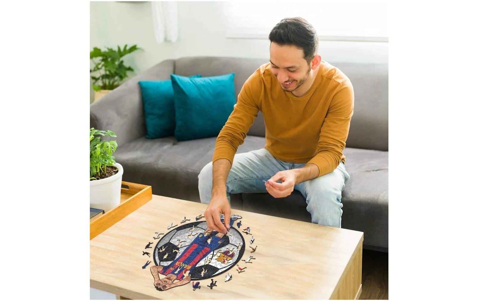 Puzzle »Iconic FC Barcelona – Pedri« Holzart: Birke (Herkunftsland: China)